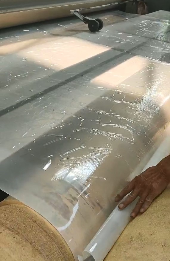 江蘇EVA防水板在哪個季節(jié)施工比較好？